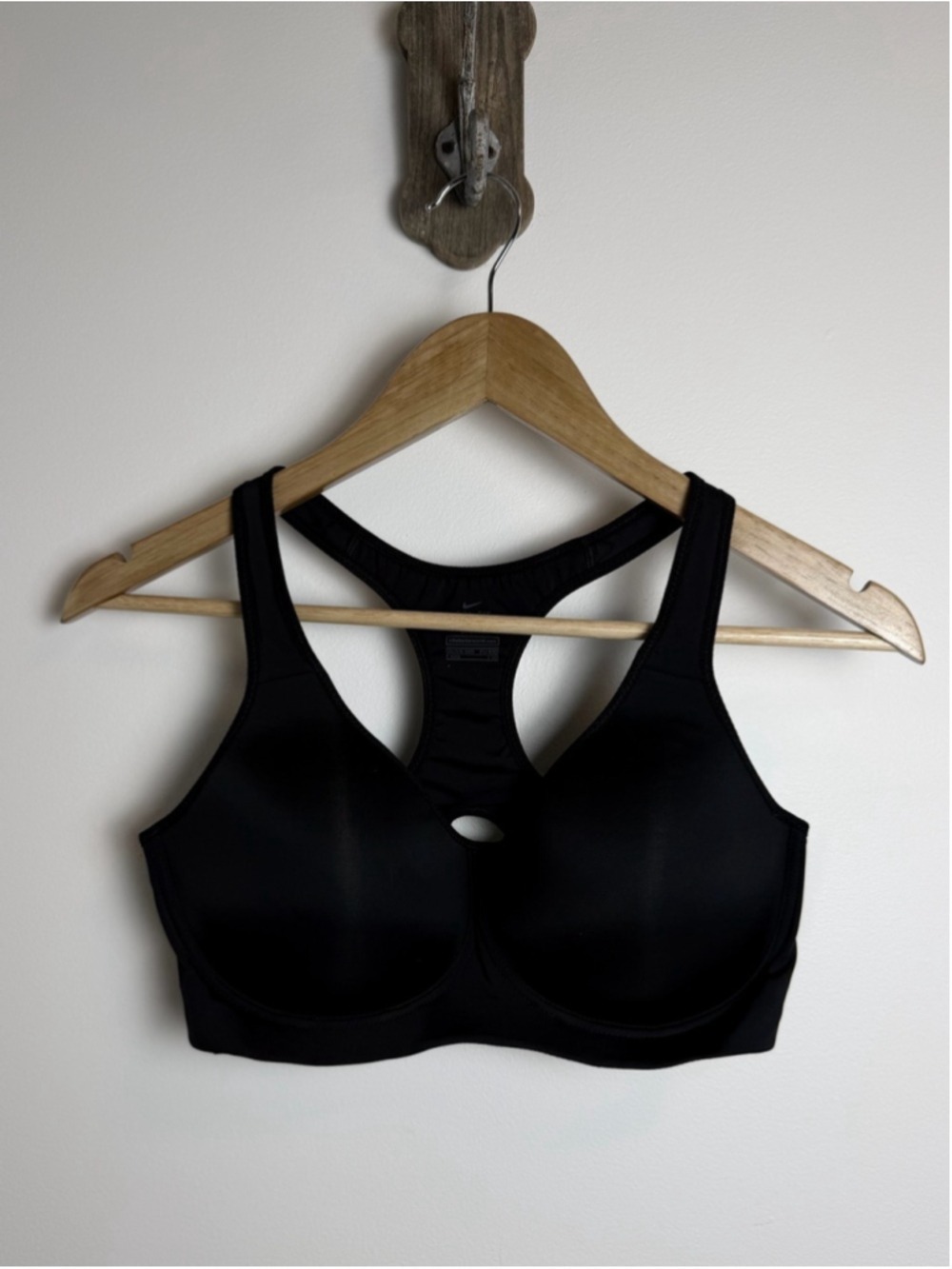 nike dri-fit black high support sports bra 36d